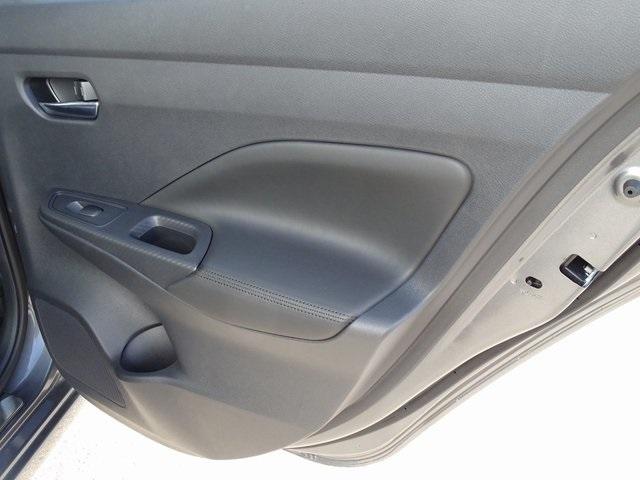 54673-3606-nissan-versa-2020-10210