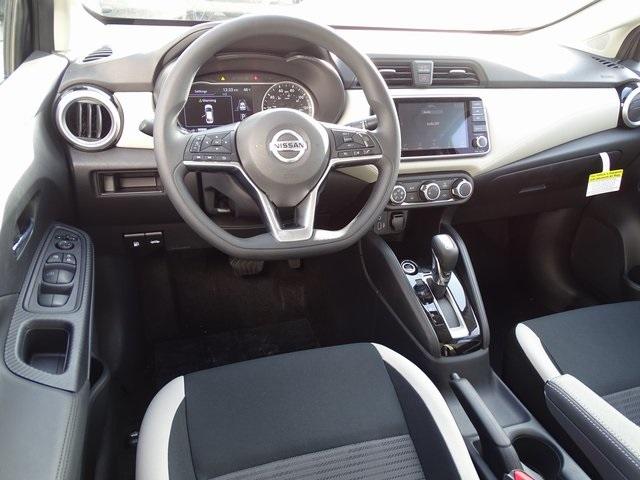 54679-3606-nissan-versa-2020-10210