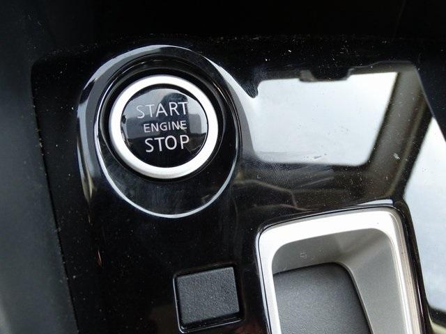 54686-3606-nissan-versa-2020-10210