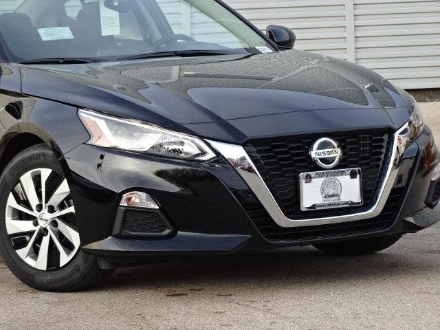 54695-3607-nissan-altima-2020-13110