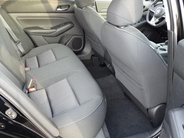 54702-3607-nissan-altima-2020-13110