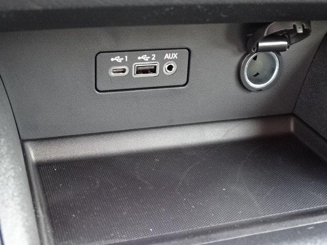 54717-3607-nissan-altima-2020-13110
