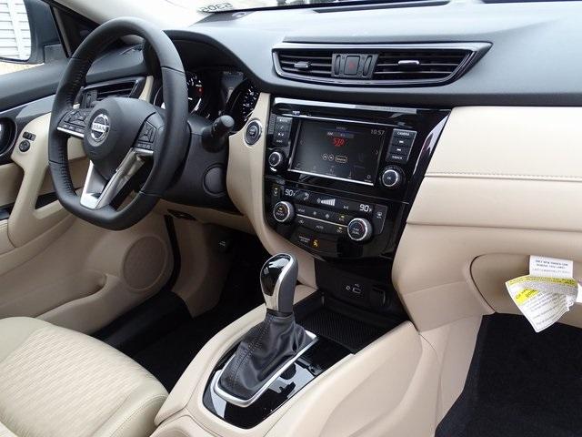 54730-3608-nissan-rogue-2020-22210