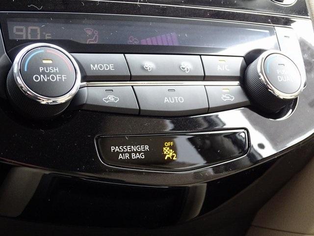 54753-3608-nissan-rogue-2020-22210