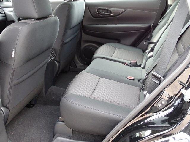 54775-3609-nissan-rogue-2020-22010