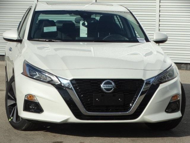 54793-3610-nissan-altima-2020-13610