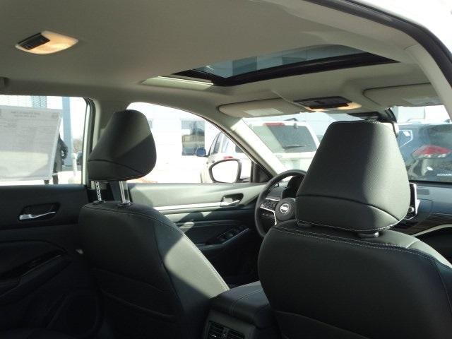 54800-3610-nissan-altima-2020-13610