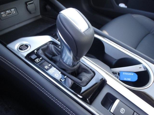 54816-3610-nissan-altima-2020-13610