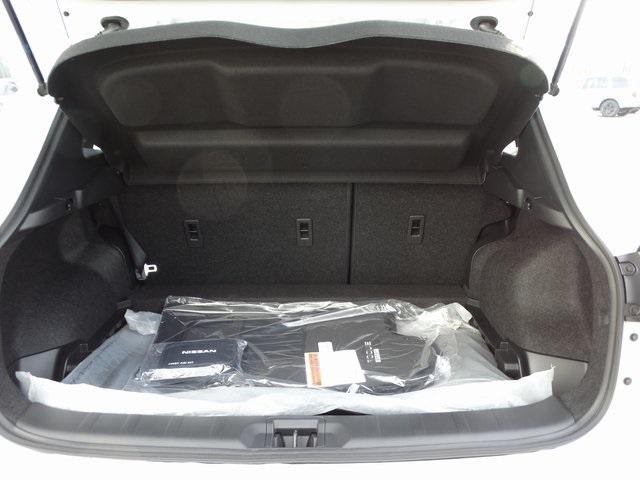 54839-3611-nissan-roguesport-2020-27010