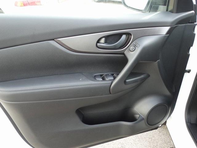 54845-3611-nissan-roguesport-2020-27010