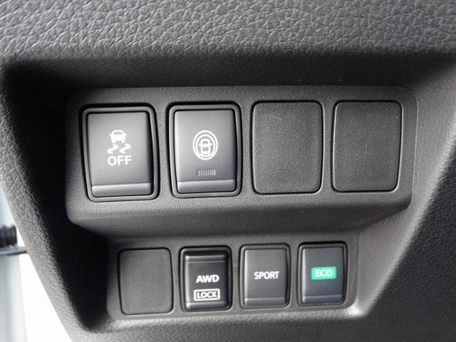 54847-3611-nissan-roguesport-2020-27010