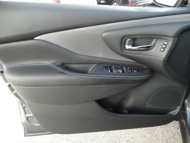 54913-3613-nissan-murano-2020-23410