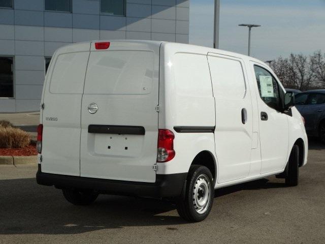 54965-3615-nissan-nv200-2020-66110