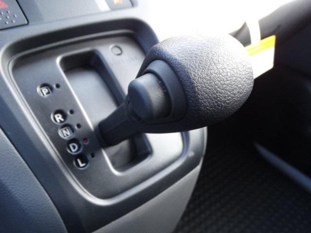 54977-3615-nissan-nv200-2020-66110