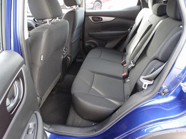 54998-3616-nissan-roguesport-2020-27010