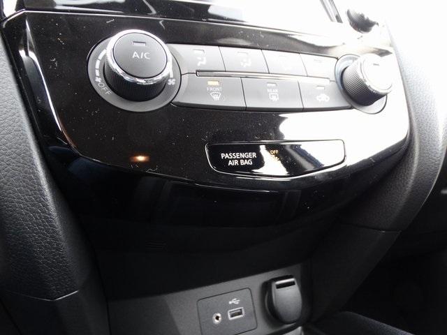 55008-3616-nissan-roguesport-2020-27010