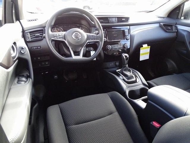 55030-3617-nissan-roguesport-2020-27010