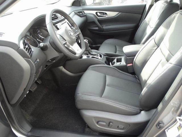 55060-3618-nissan-roguesport-2020-27410