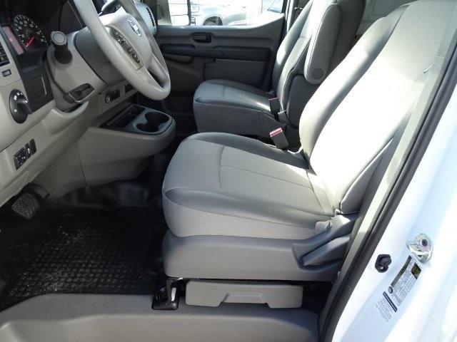55124-3620-nissan-nv2500hd-2020-62010