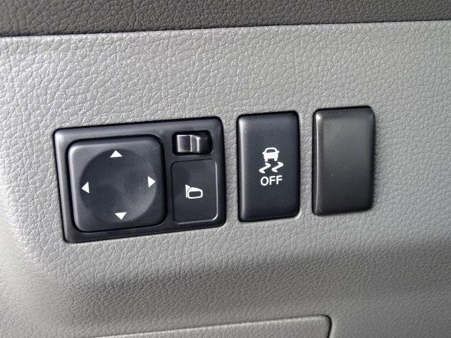 55128-3620-nissan-nv2500hd-2020-62010