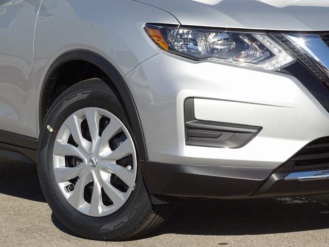 55140-3621-nissan-rogue-2020-22010
