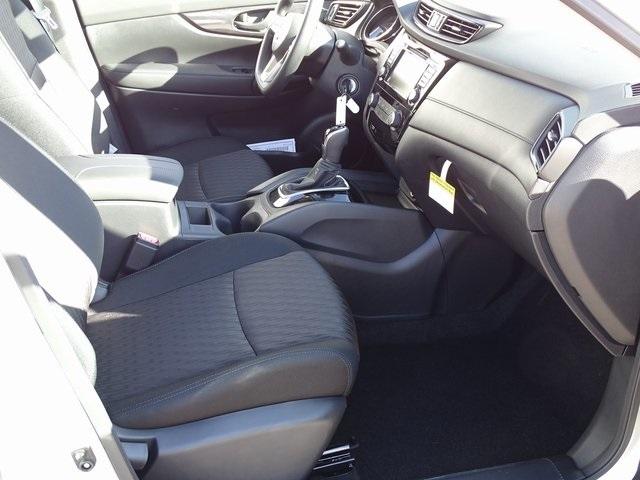 55143-3621-nissan-rogue-2020-22010