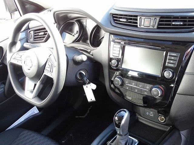 55144-3621-nissan-rogue-2020-22010