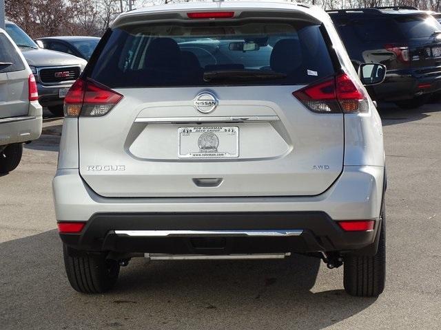 55150-3621-nissan-rogue-2020-22010