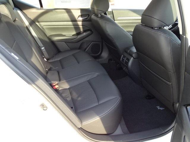 55209-3623-nissan-altima-2020-13610