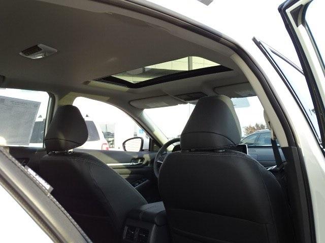 55211-3623-nissan-altima-2020-13610
