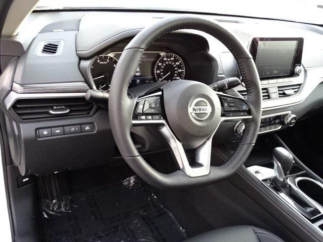 55222-3623-nissan-altima-2020-13610