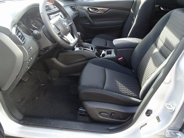 55257-3624-nissan-rogue-2020-22210
