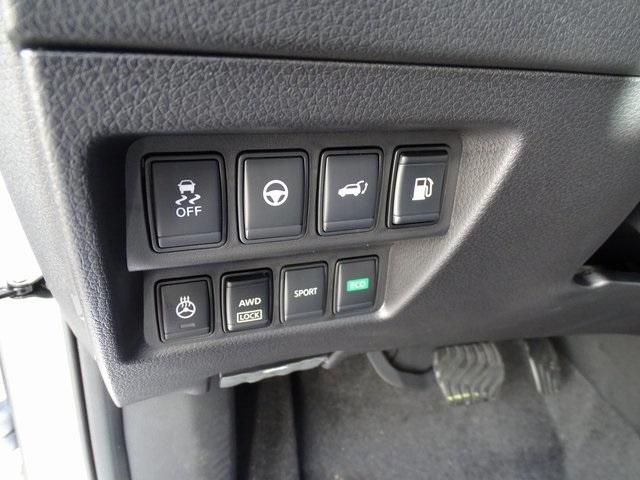 55264-3624-nissan-rogue-2020-22210
