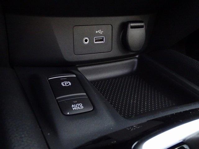 55267-3624-nissan-rogue-2020-22210