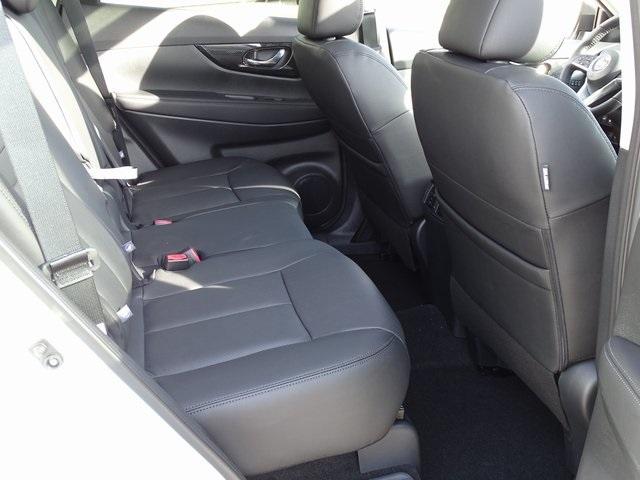55284-3625-nissan-rogue-2020-22410