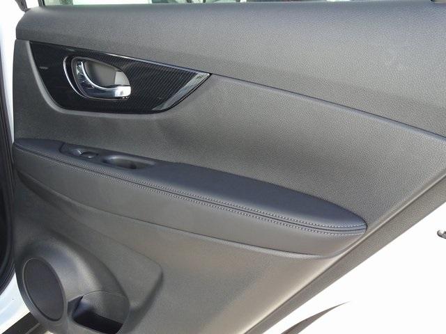 55285-3625-nissan-rogue-2020-22410