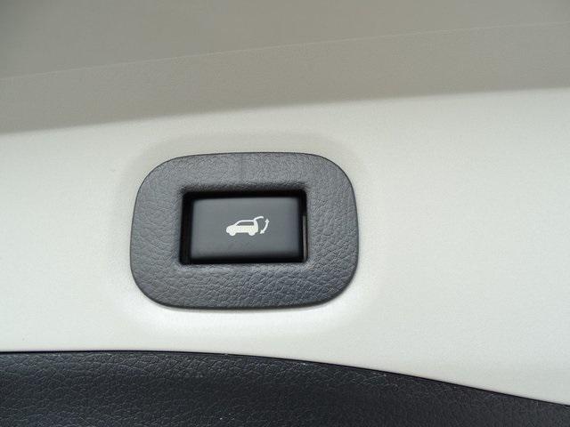 55293-3625-nissan-rogue-2020-22410