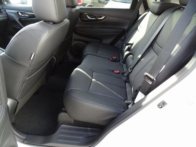 55294-3625-nissan-rogue-2020-22410