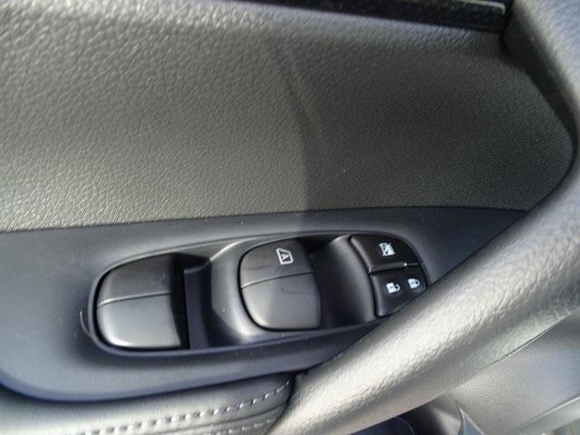 55301-3625-nissan-rogue-2020-22410