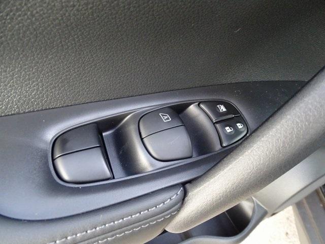 55336-3626-nissan-rogue-2020-22010
