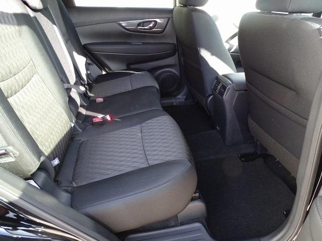 55354-3627-nissan-rogue-2020-22010