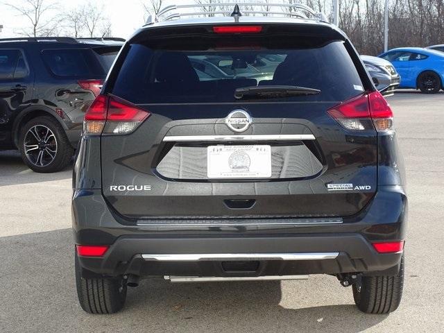 55357-3627-nissan-rogue-2020-22010