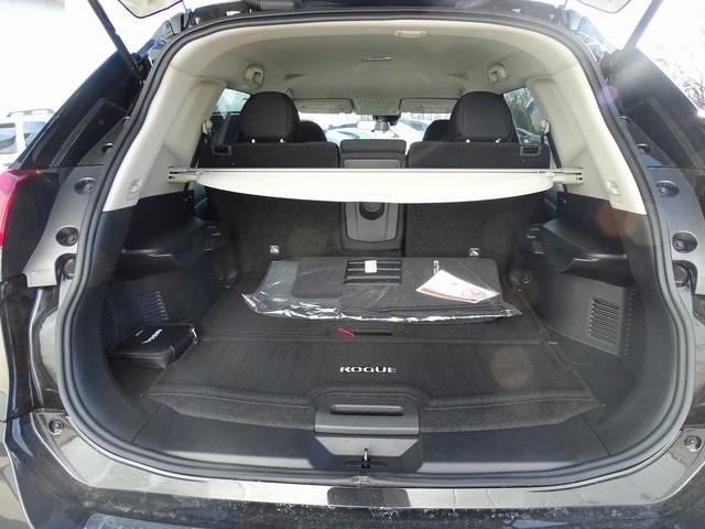 55360-3627-nissan-rogue-2020-22010