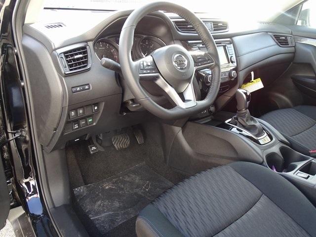55365-3627-nissan-rogue-2020-22010