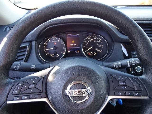 55405-3628-nissan-rogue-2020-22010