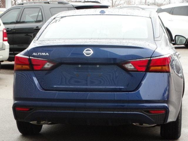 55448-3630-nissan-altima-2020-13110