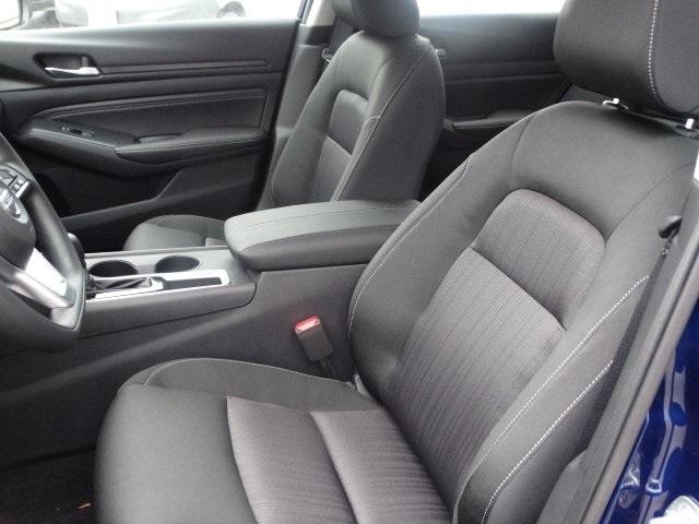 55454-3630-nissan-altima-2020-13110