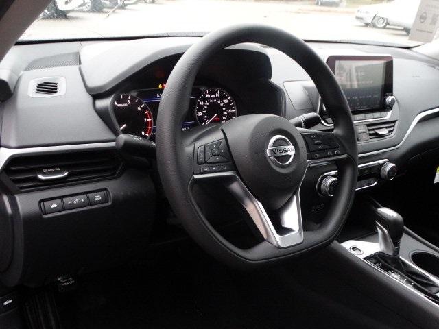55455-3630-nissan-altima-2020-13110