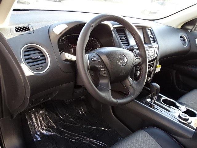 55520-3632-nissan-pathfinder-2020-25210