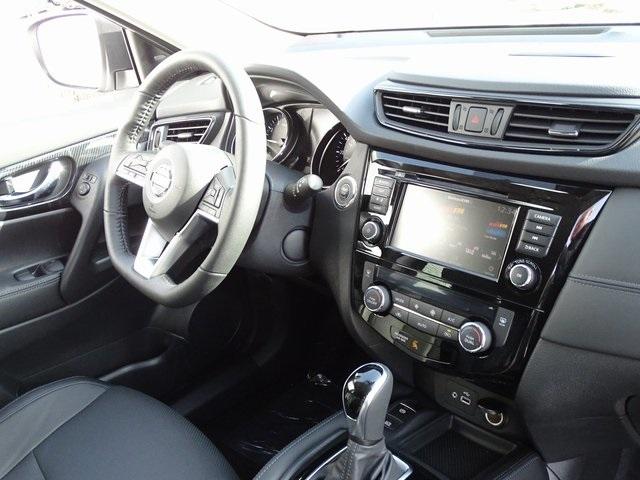 55543-3633-nissan-rogue-2020-22410